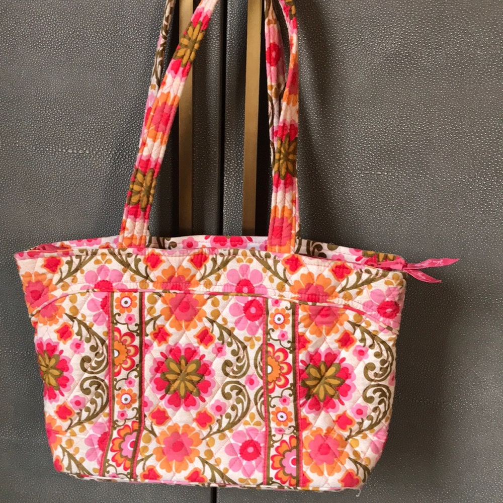 SALE!! Vera Bradley Folkloric Tote